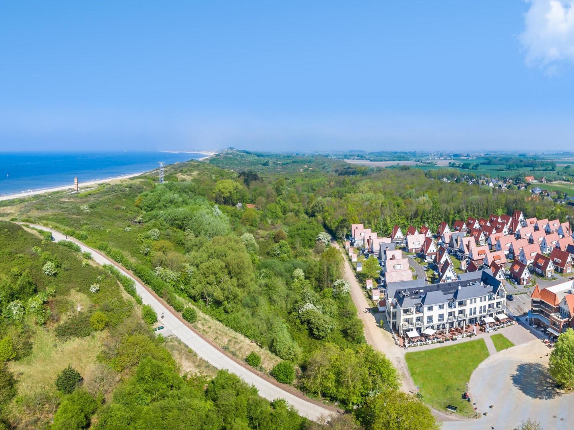 Luxurious With Two Bathrooms, 1 Km From The Appartement *