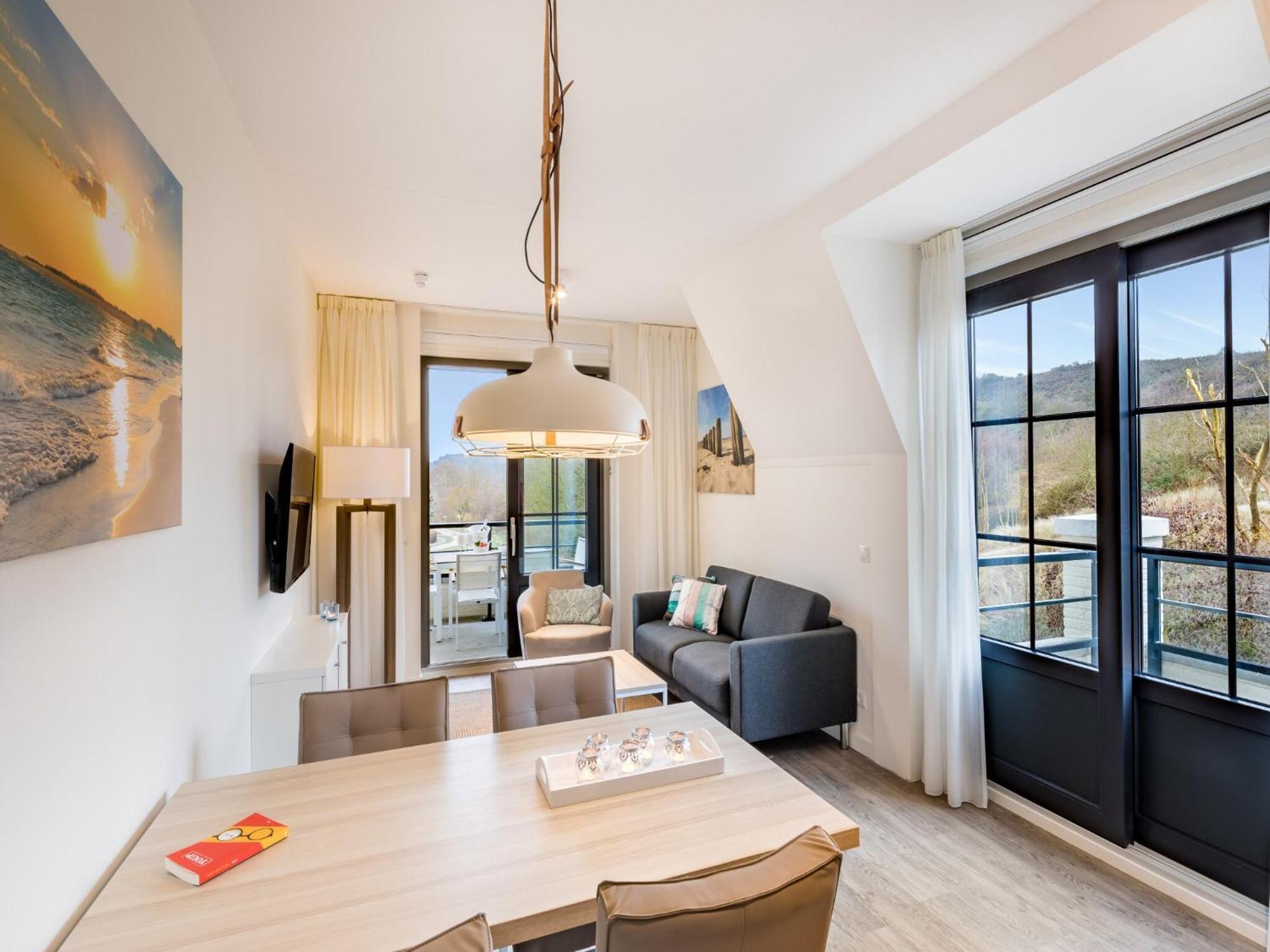 Luxurious With Two Bathrooms, 1 Km From The Appartement